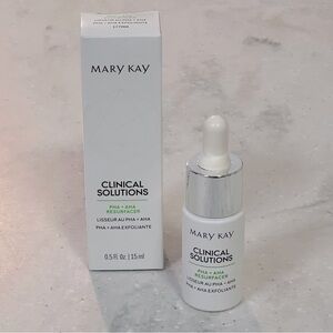 NWT Mary Kay Clinical Solutions PHA + AHA Resurfacer